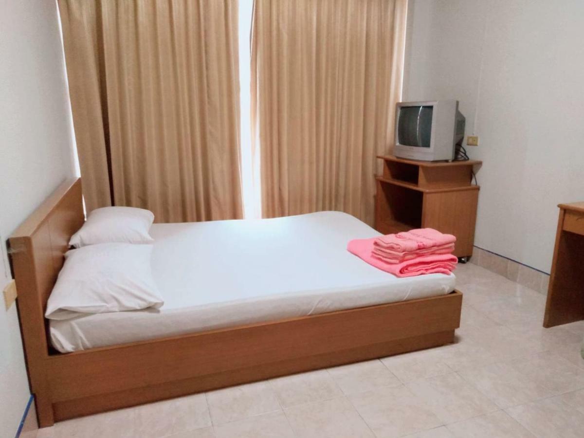 Cathay Guesthouse Hat Yai Exterior foto